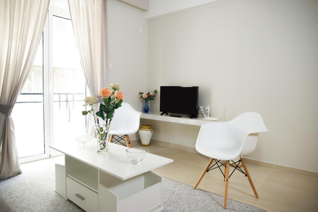 Praxitelis Luxury Apartments Atenas Exterior foto