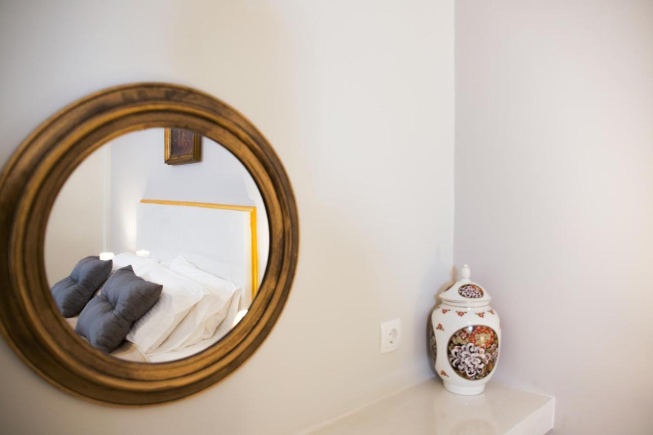Praxitelis Luxury Apartments Atenas Exterior foto