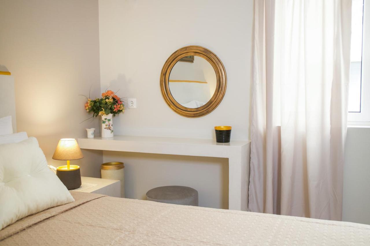 Praxitelis Luxury Apartments Atenas Exterior foto