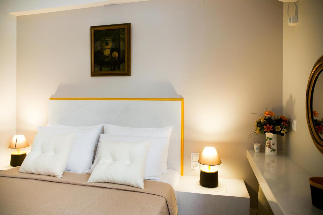 Praxitelis Luxury Apartments Atenas Exterior foto