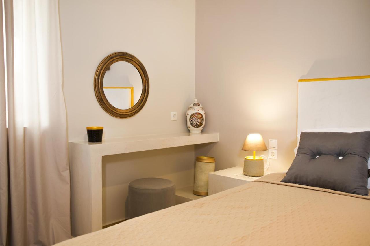 Praxitelis Luxury Apartments Atenas Exterior foto