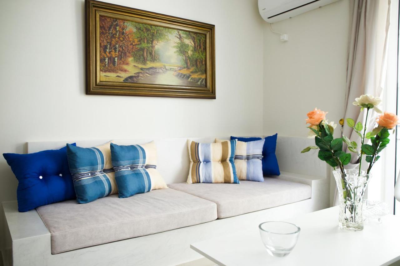 Praxitelis Luxury Apartments Atenas Exterior foto
