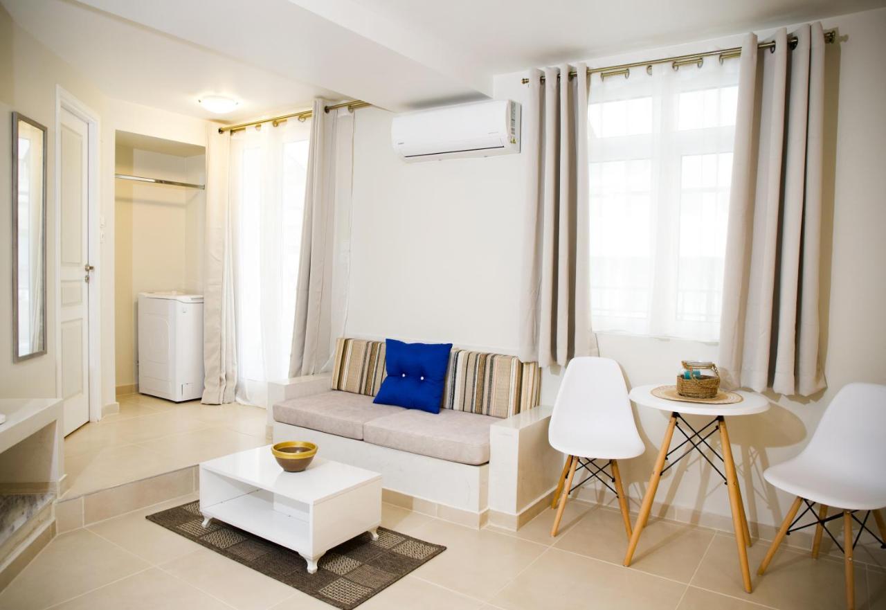 Praxitelis Luxury Apartments Atenas Exterior foto