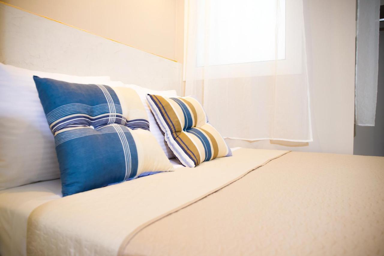 Praxitelis Luxury Apartments Atenas Exterior foto