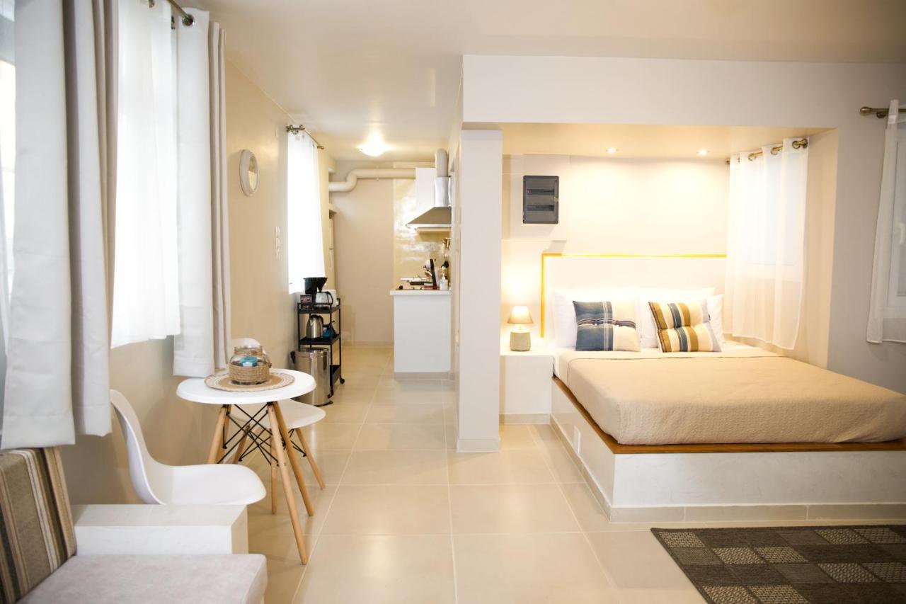 Praxitelis Luxury Apartments Atenas Exterior foto